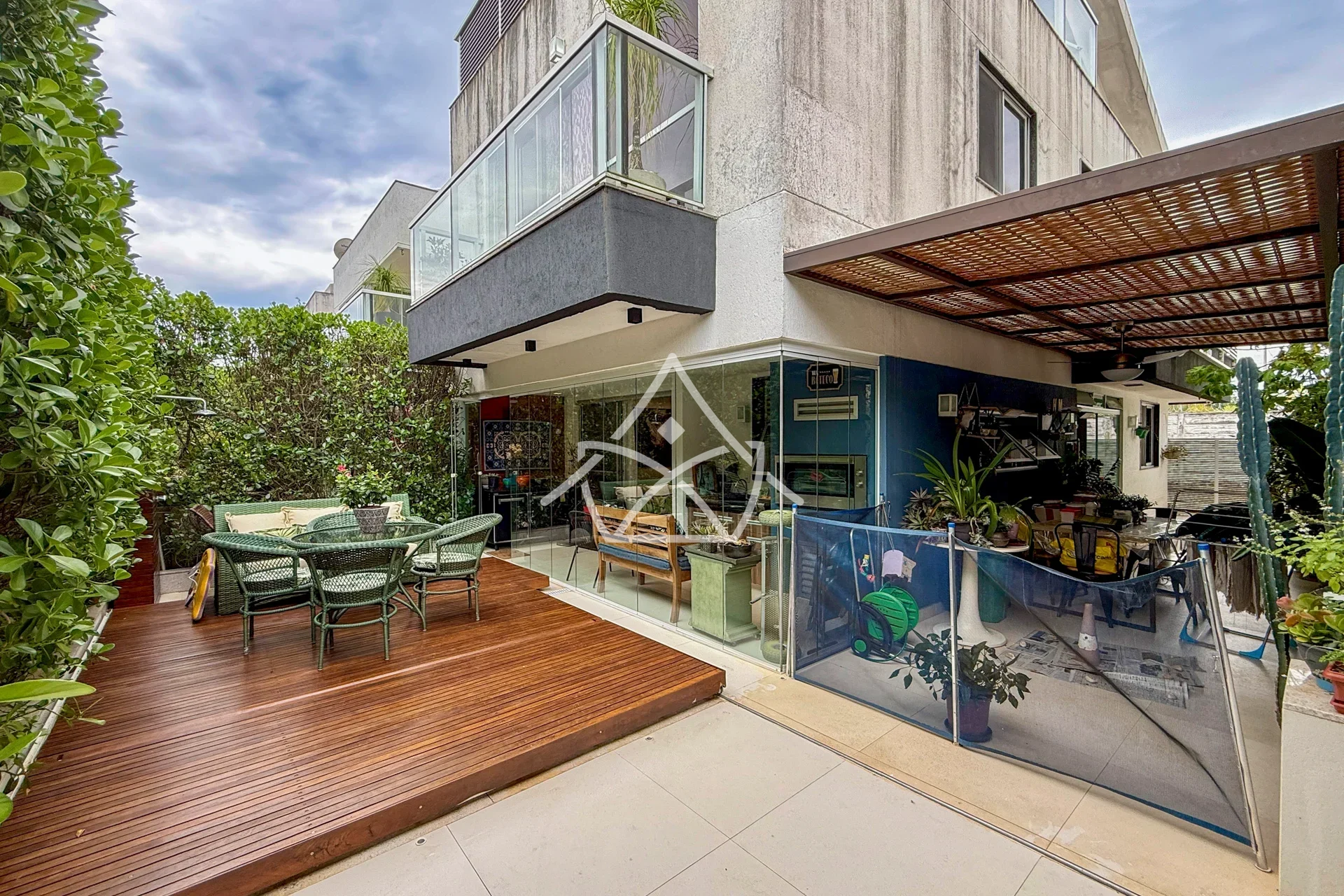 Triplex em Estilo Contemporâneo no Recreio dos Bandeirantes