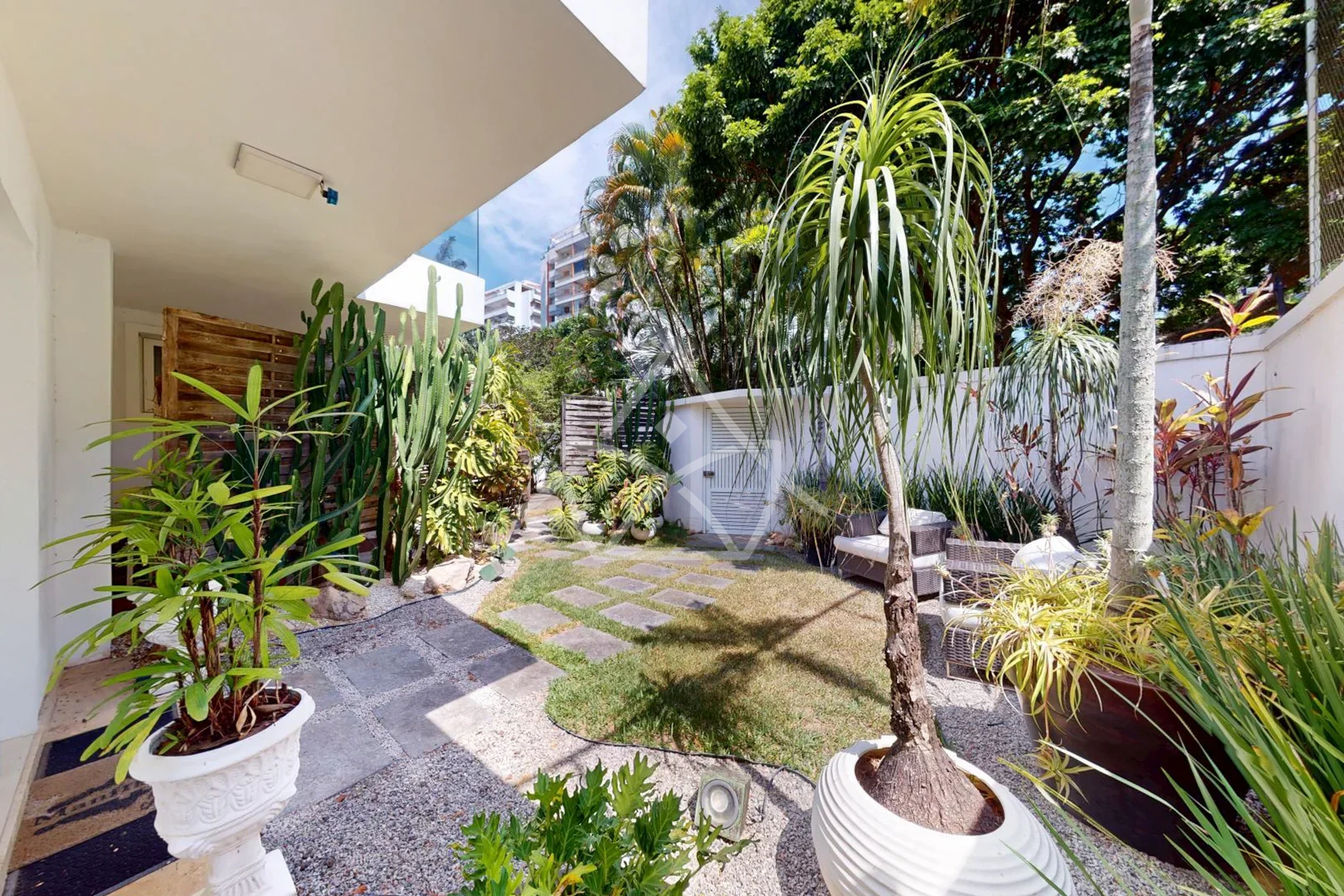 Triplex com Piscina com Raia na Barra da Tijuca