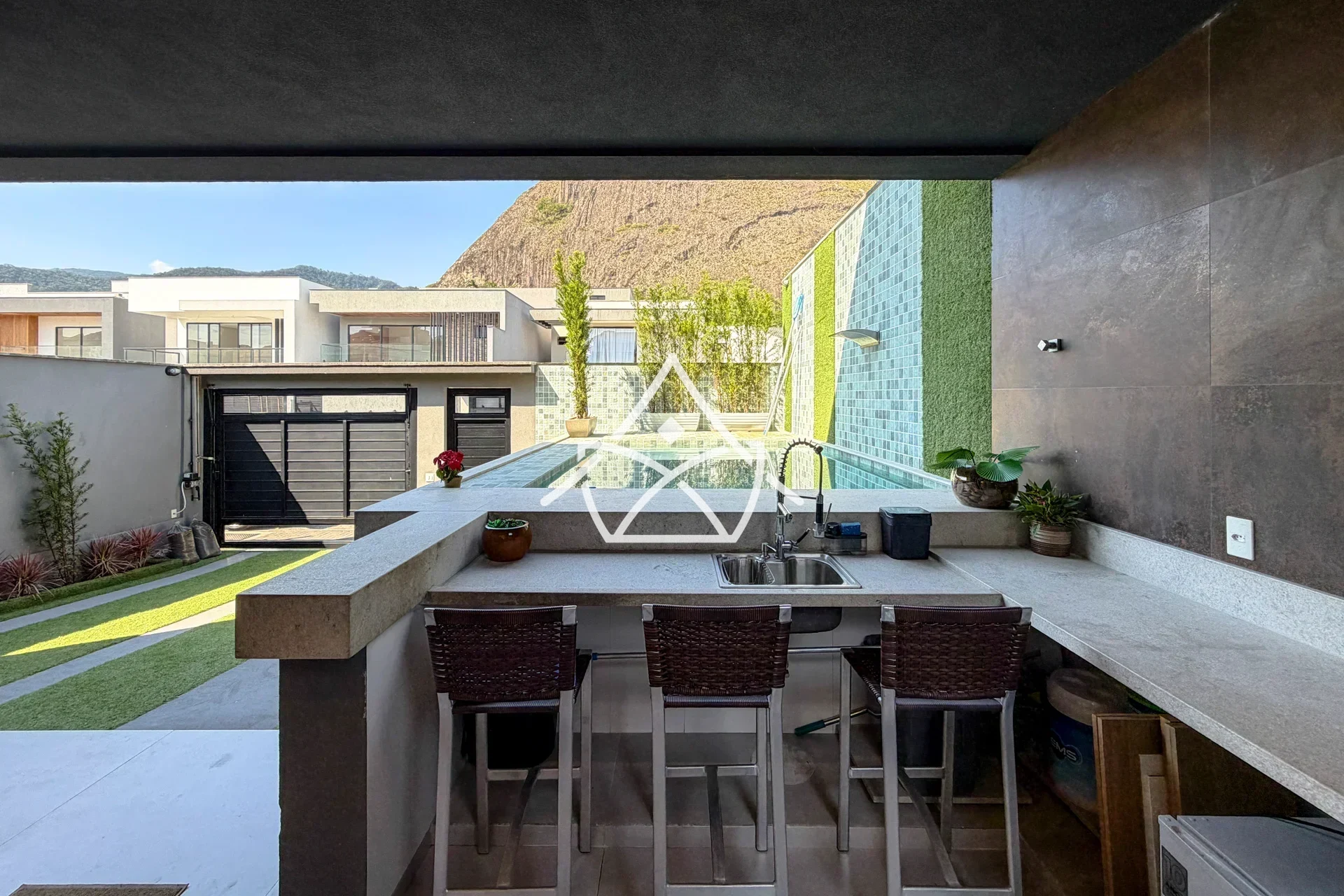 Duplex no Tangarás Recreio em Vargem Pequena