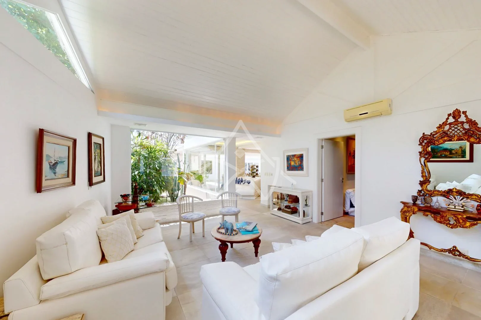 Triplex com Piscina com Raia na Barra da Tijuca