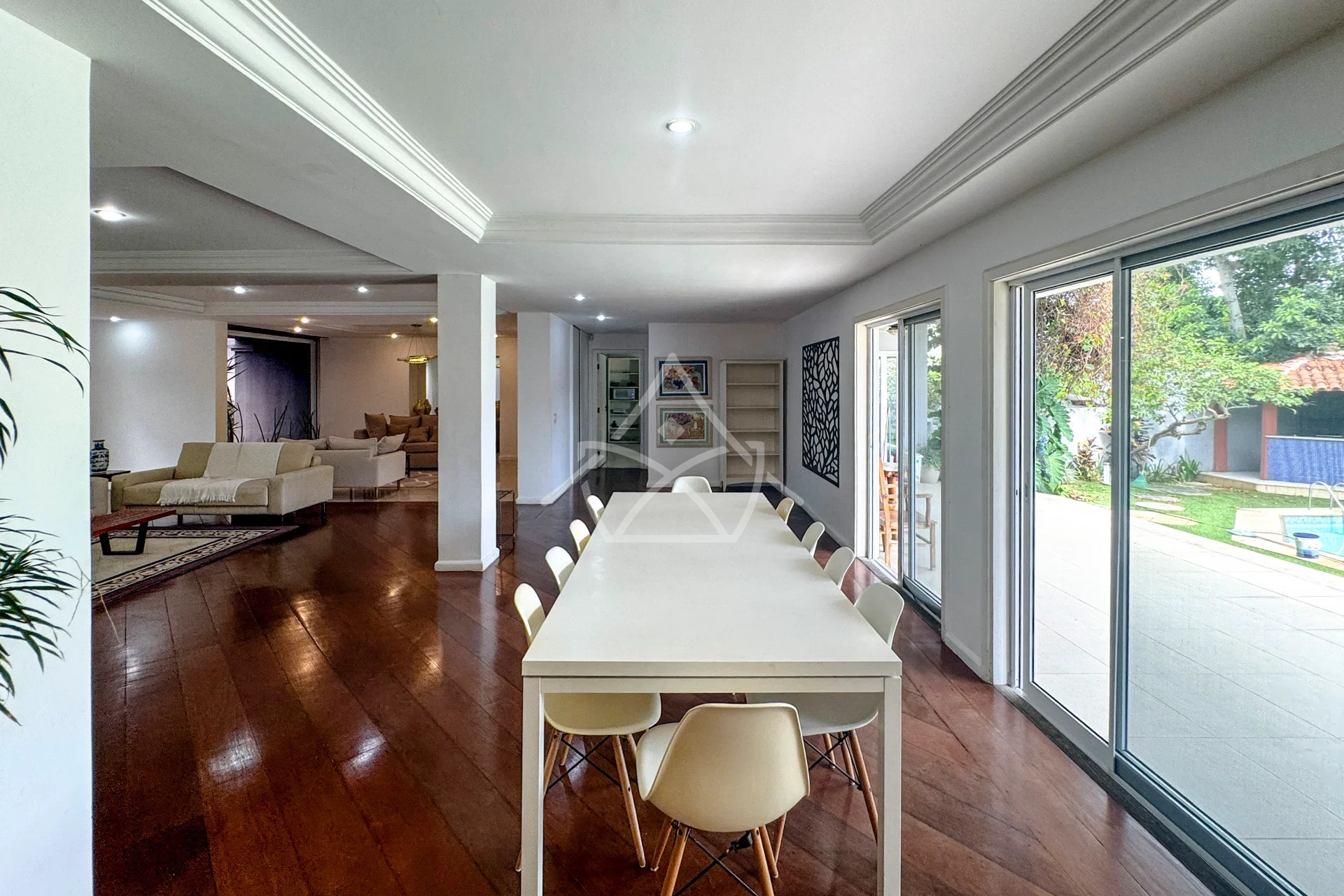 Duplex com Subsolo na Barra da Tijuca