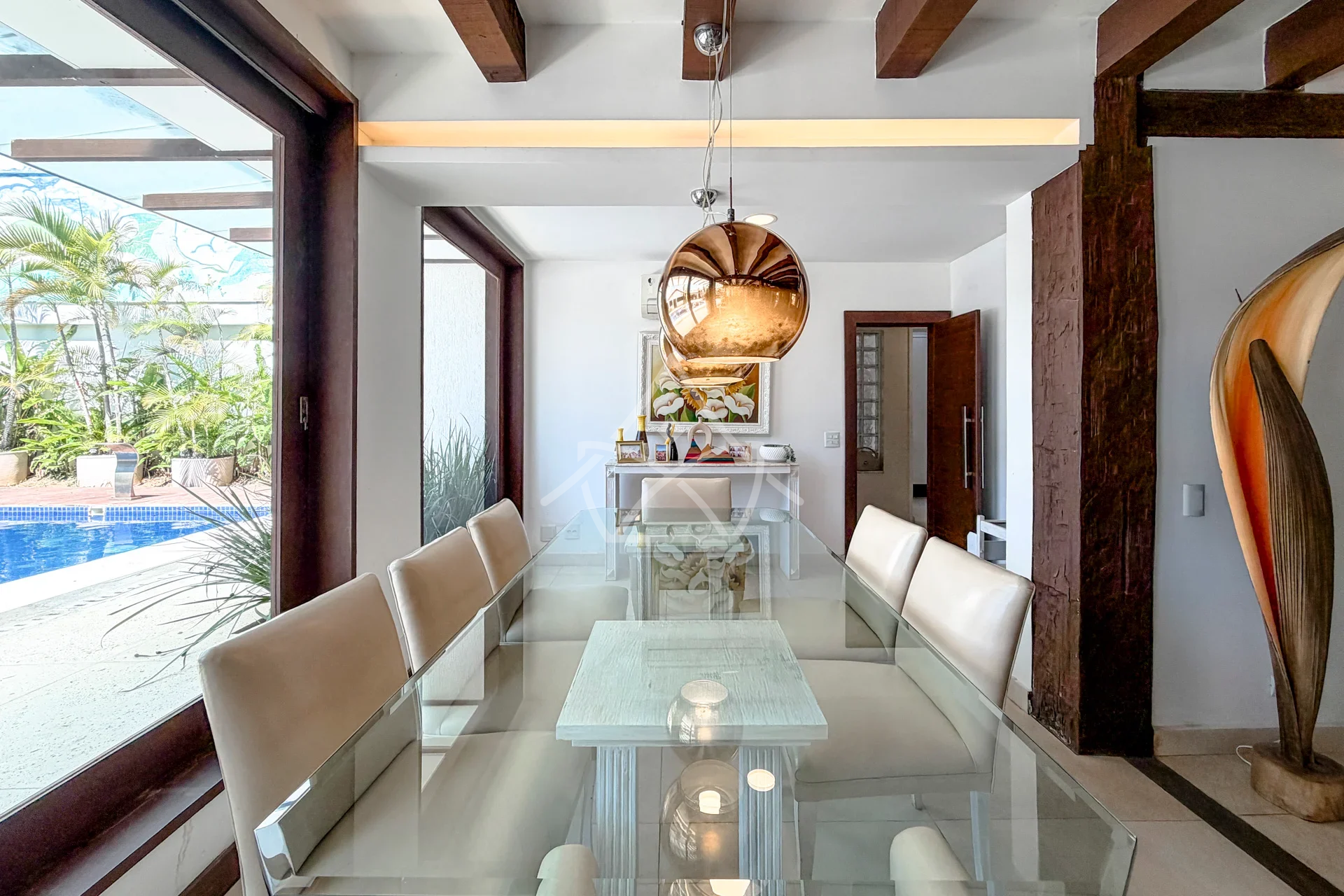 Duplex com Casa de Hóspedes na Barra da Tijuca