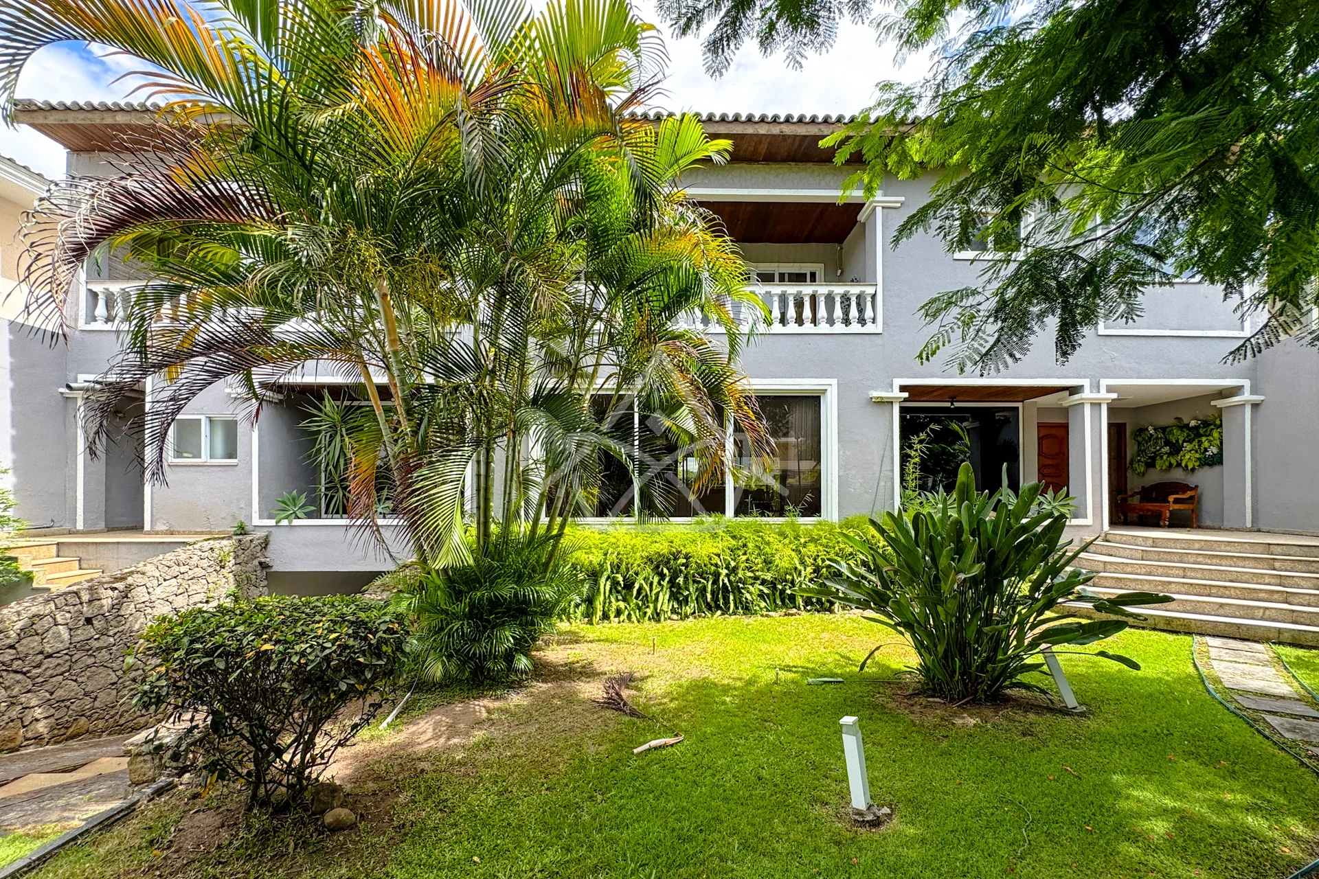 Duplex com Subsolo na Barra da Tijuca