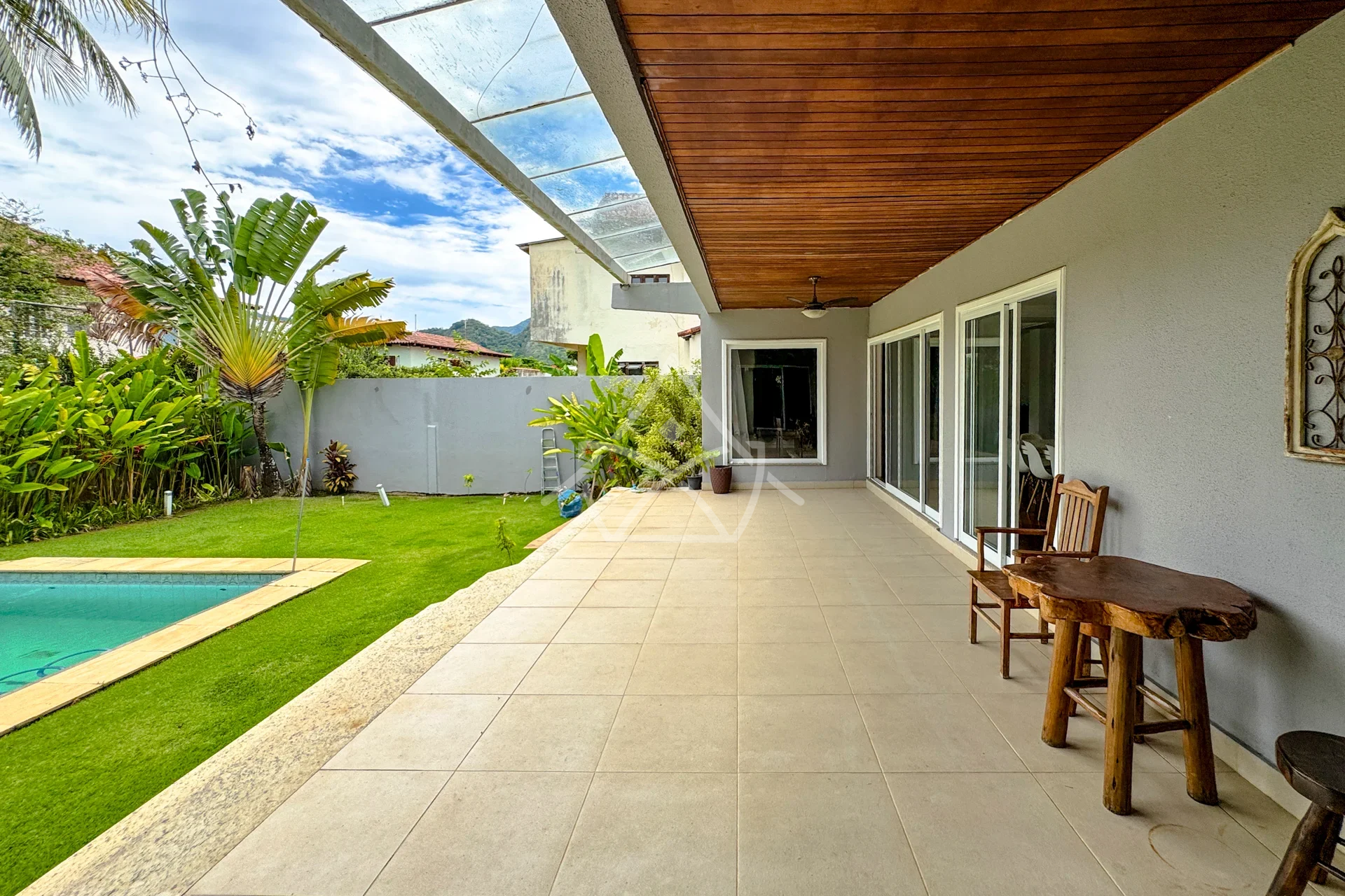 Duplex com Subsolo na Barra da Tijuca