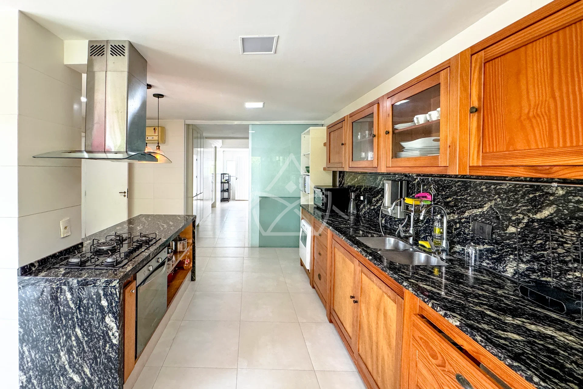 Duplex com Subsolo na Barra da Tijuca