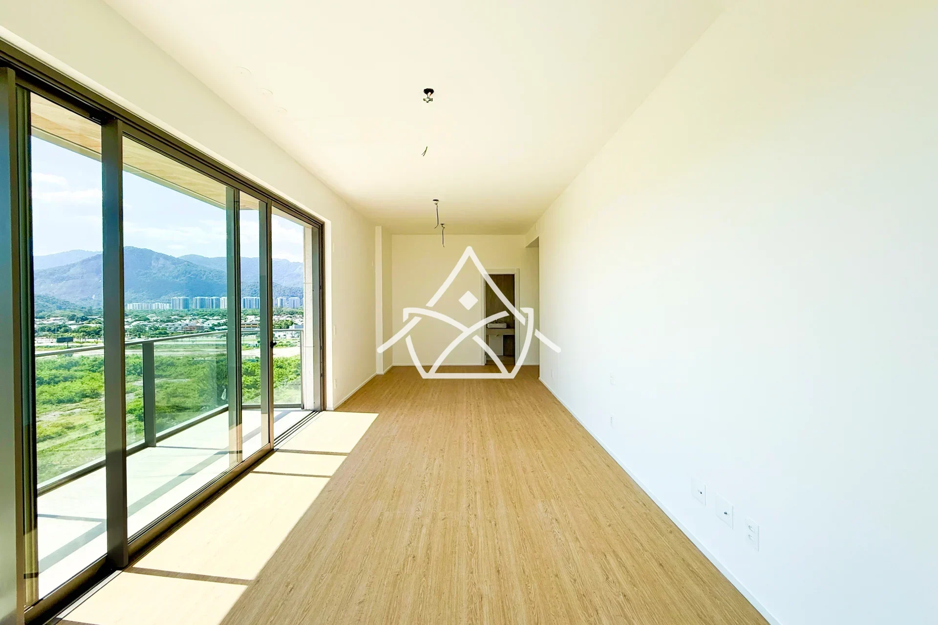 Apartamento de Primeira Locação com 4 Suítes na Barra da Tijuca
