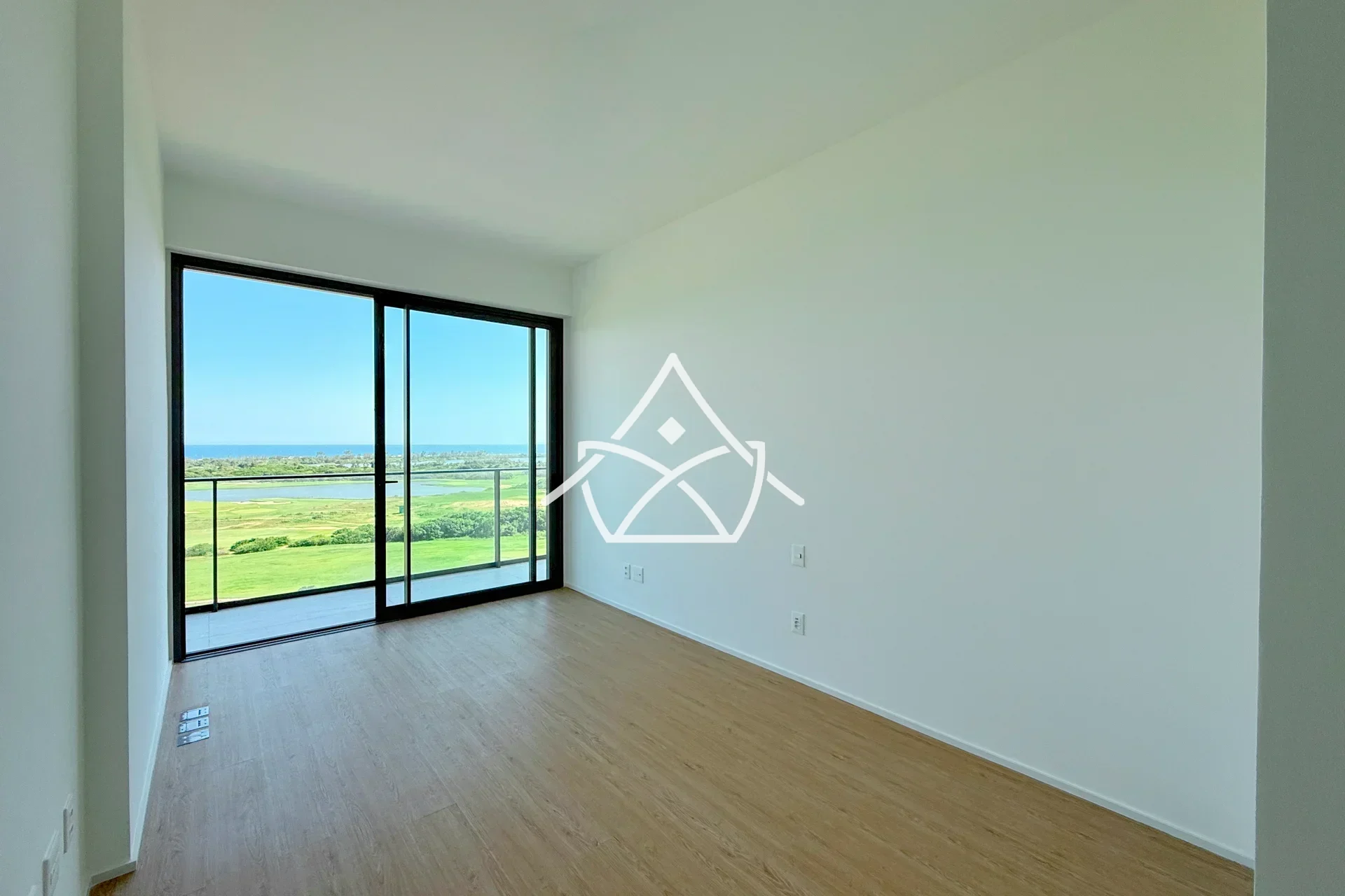 Apartamento de Primeira Locação com 4 Suítes na Barra da Tijuca