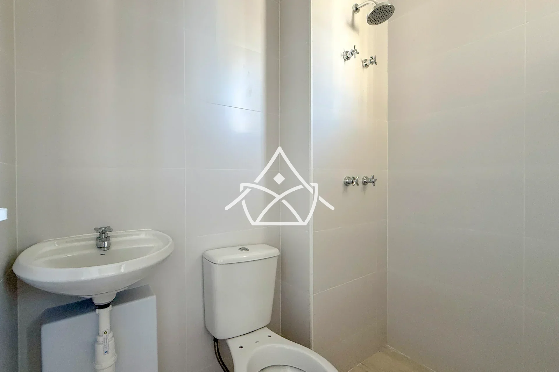 Apartamento de Primeira Locação com 4 Suítes na Barra da Tijuca
