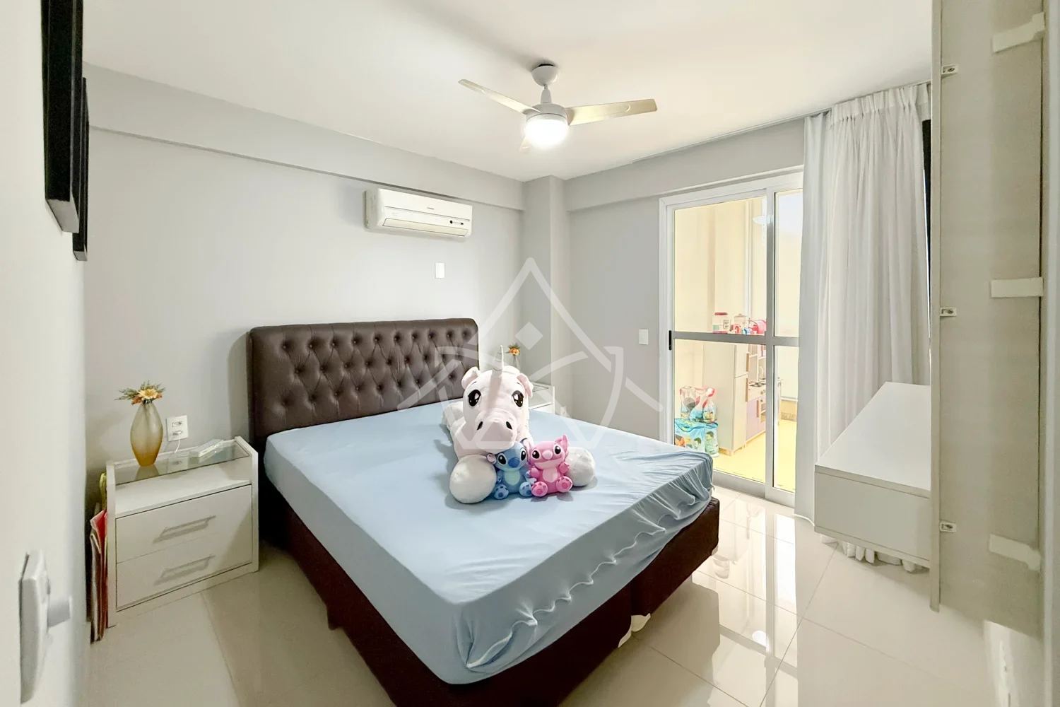 Duplex com 4 Suítes no Recreio dos Bandeirantes