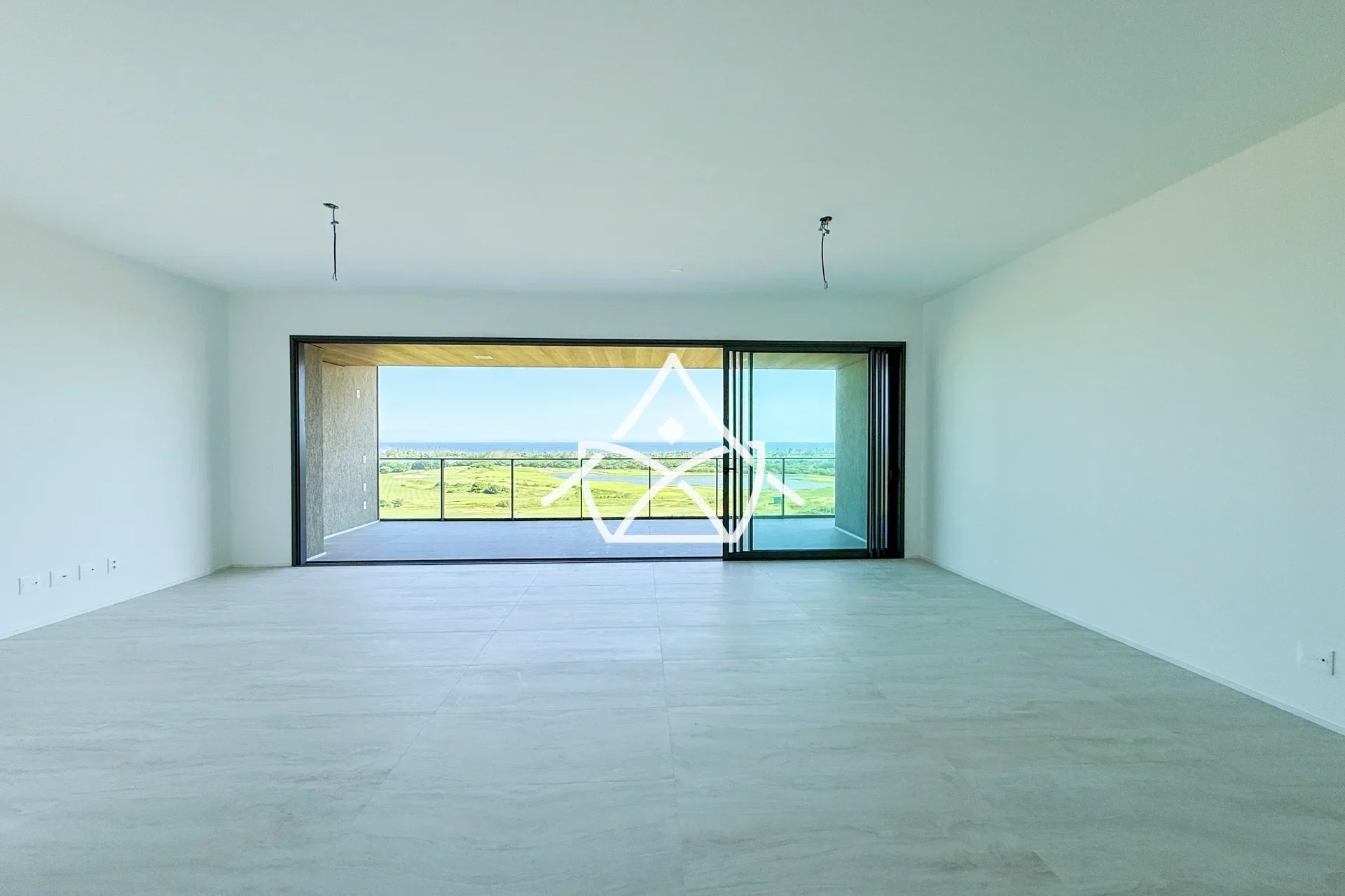 Apartamento de Primeira Locação com 4 Suítes na Barra da Tijuca
