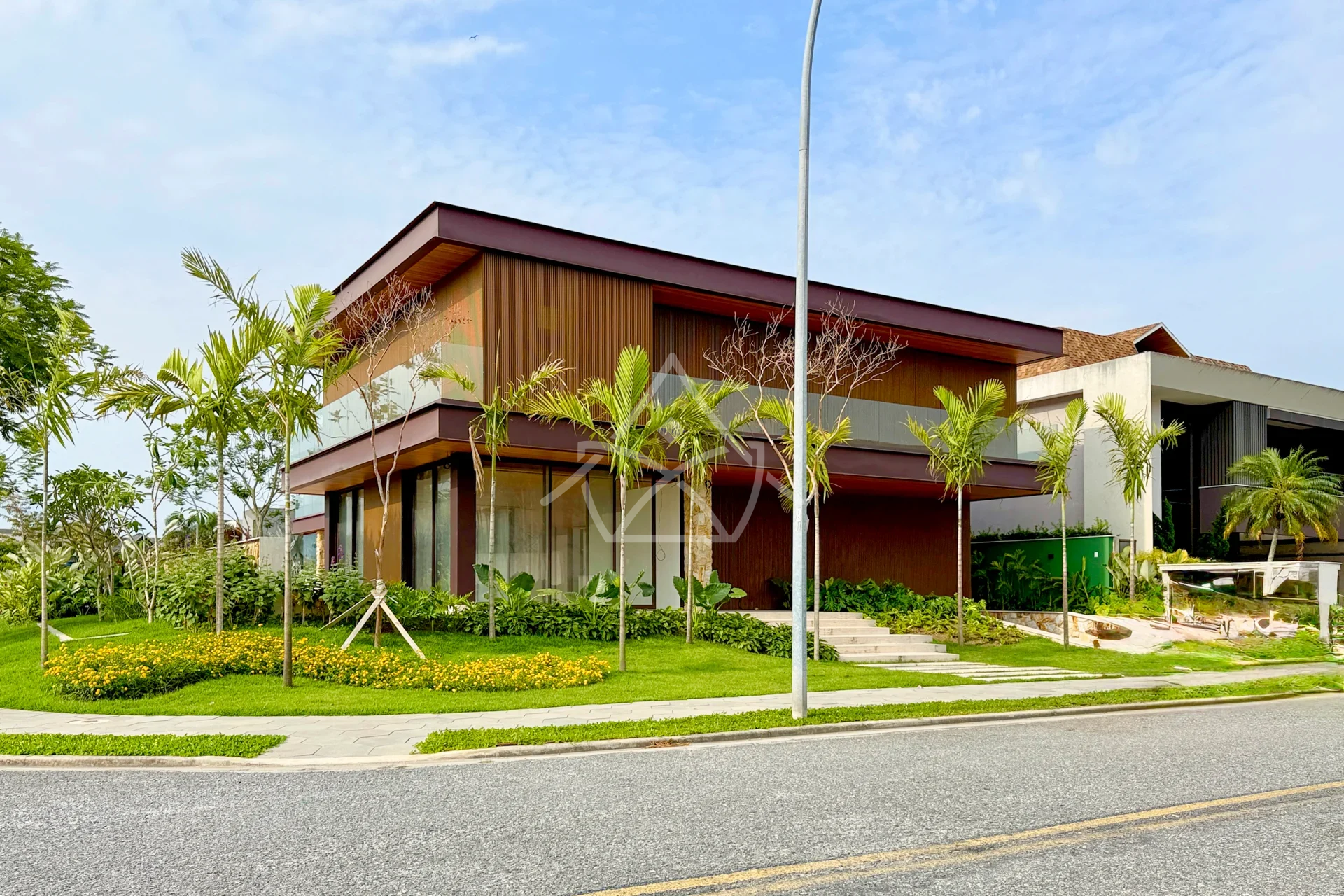 Casa Contemporânea Duplex com Subsolo na Barra da Tijuca