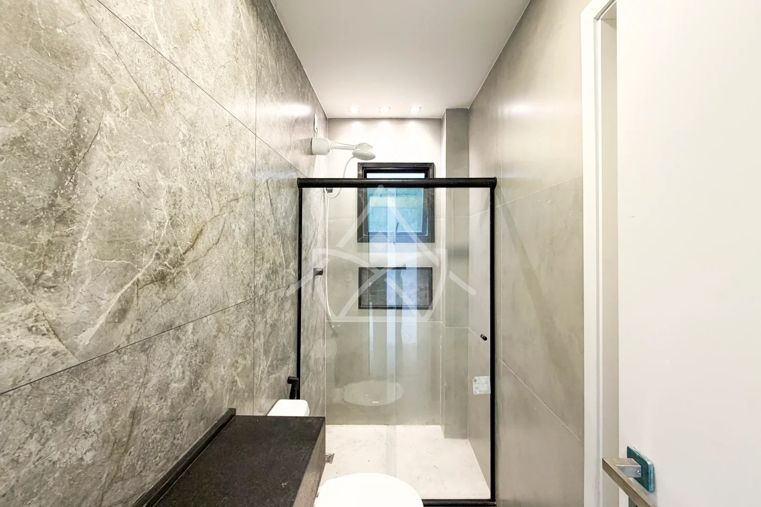 Duplex Contemporânea – Primeira Locação em Vargem Pequena