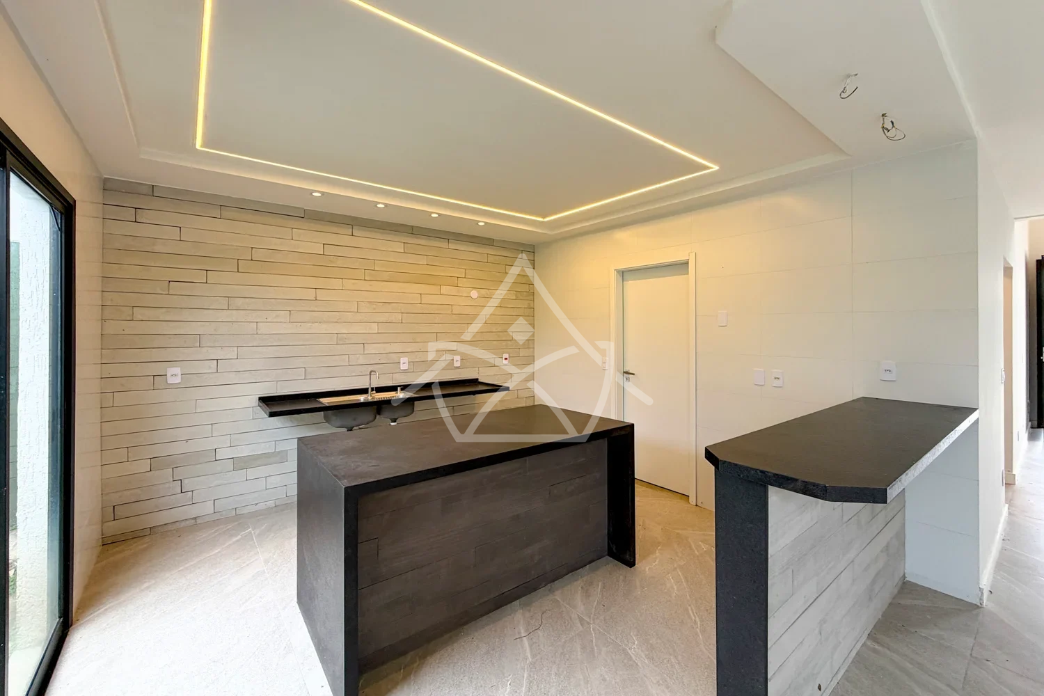 Duplex Contemporânea – Primeira Locação em Vargem Pequena