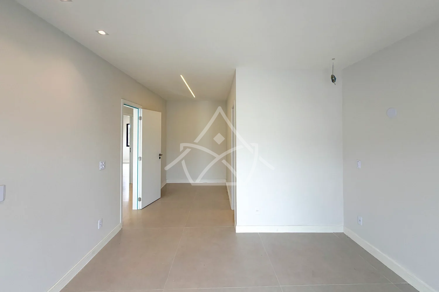 Duplex Contemporânea – Primeira Locação em Vargem Pequena