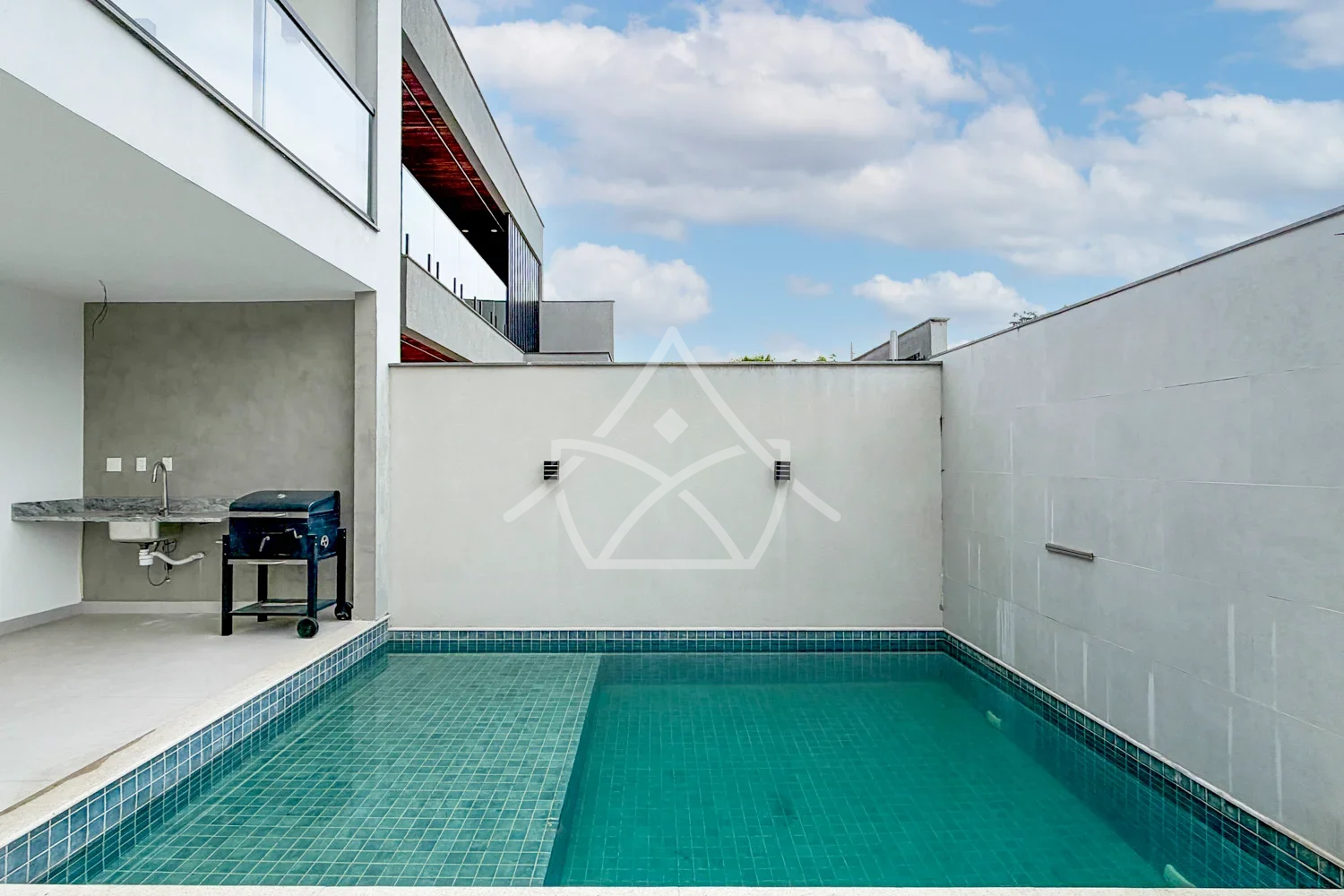 Duplex Contemporânea em Vargem Pequena RJ