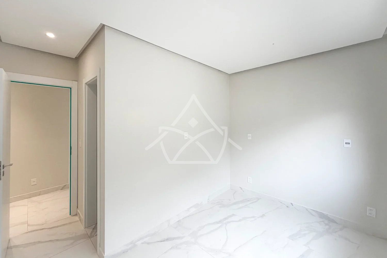 Duplex Contemporânea em Vargem Pequena RJ