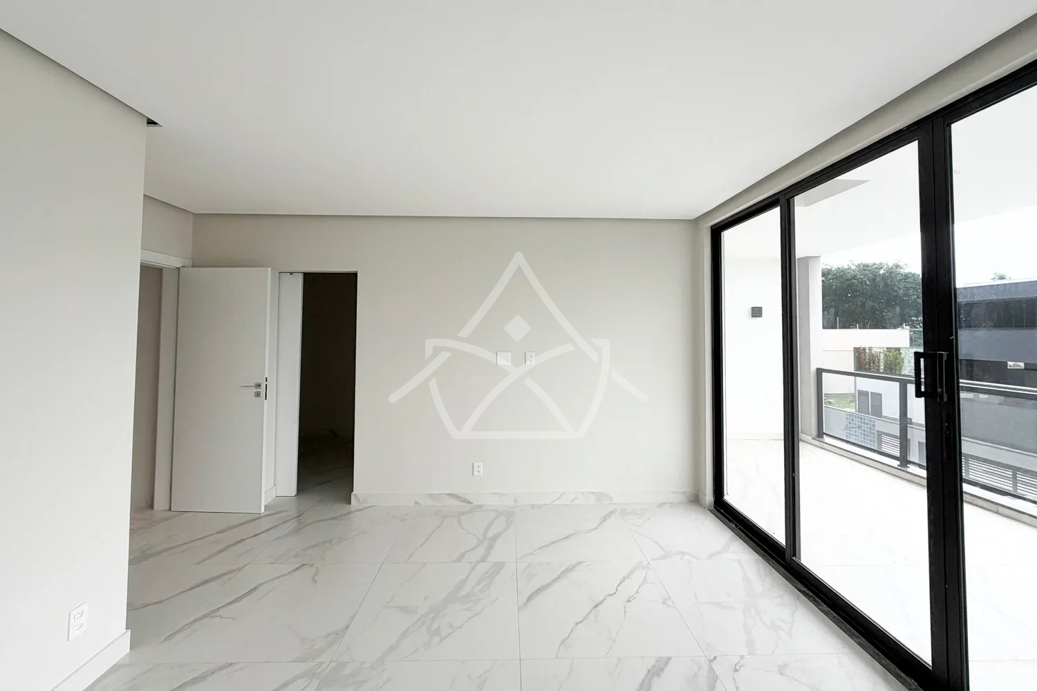 Duplex Contemporânea em Vargem Pequena RJ