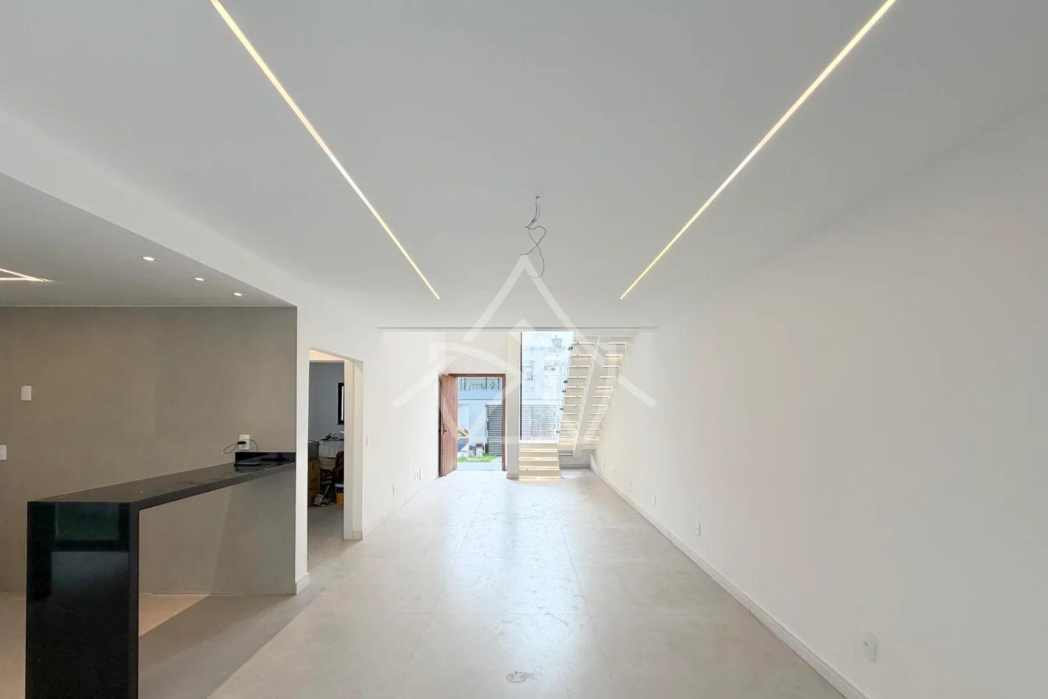 Duplex Contemporânea – Primeira Locação em Vargem Pequena