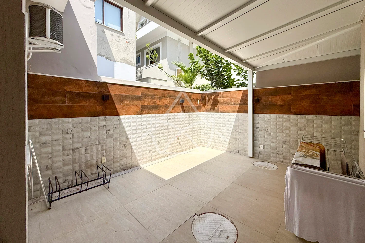 Triplex à Venda com 4 Quartos no Recreio RJ