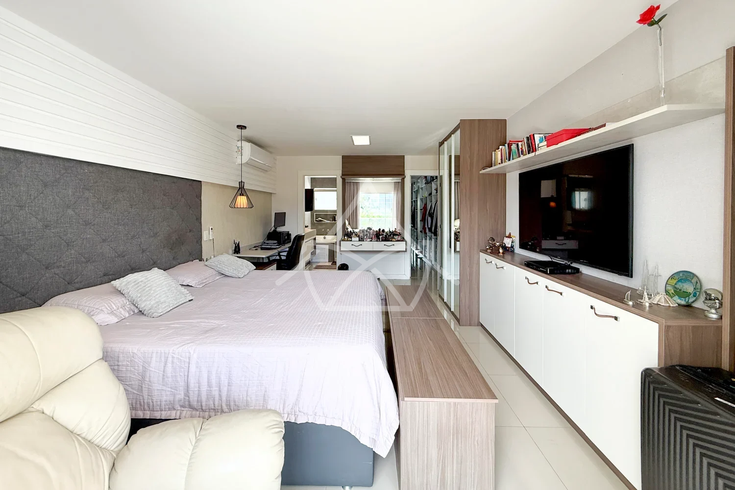 Triplex à Venda com 4 Quartos no Recreio RJ