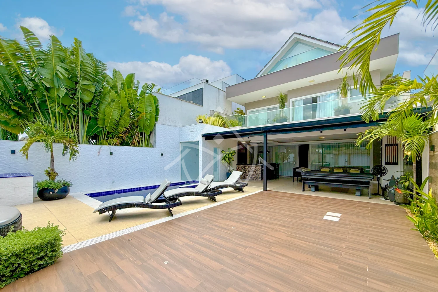 Triplex à Venda com 4 Quartos no Recreio RJ