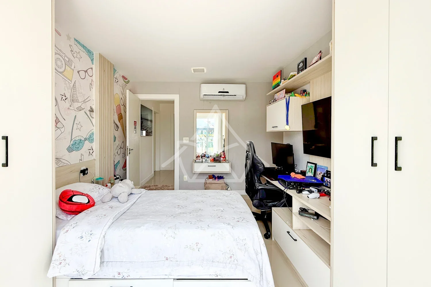 Triplex à Venda com 4 Quartos no Recreio RJ