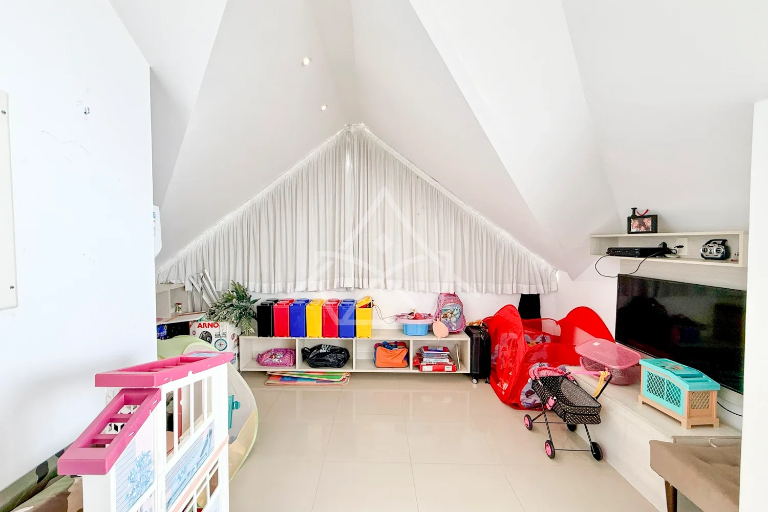 Triplex à Venda com 4 Quartos no Recreio RJ