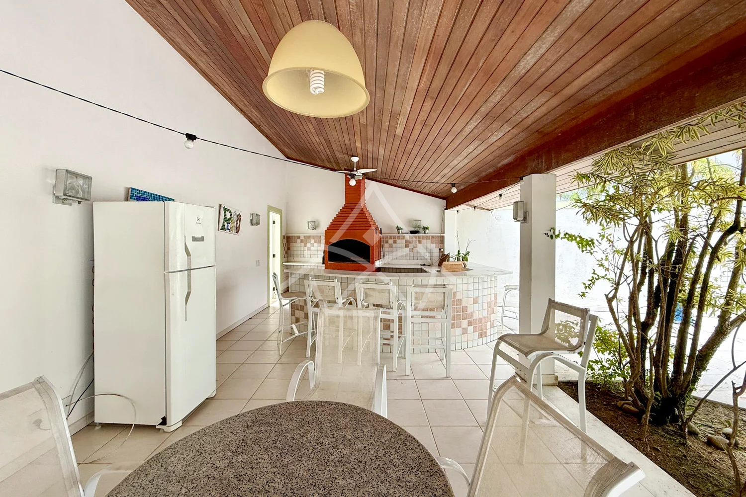 Duplex em Estilo Tradicional na Barra da Tijuca Rj
