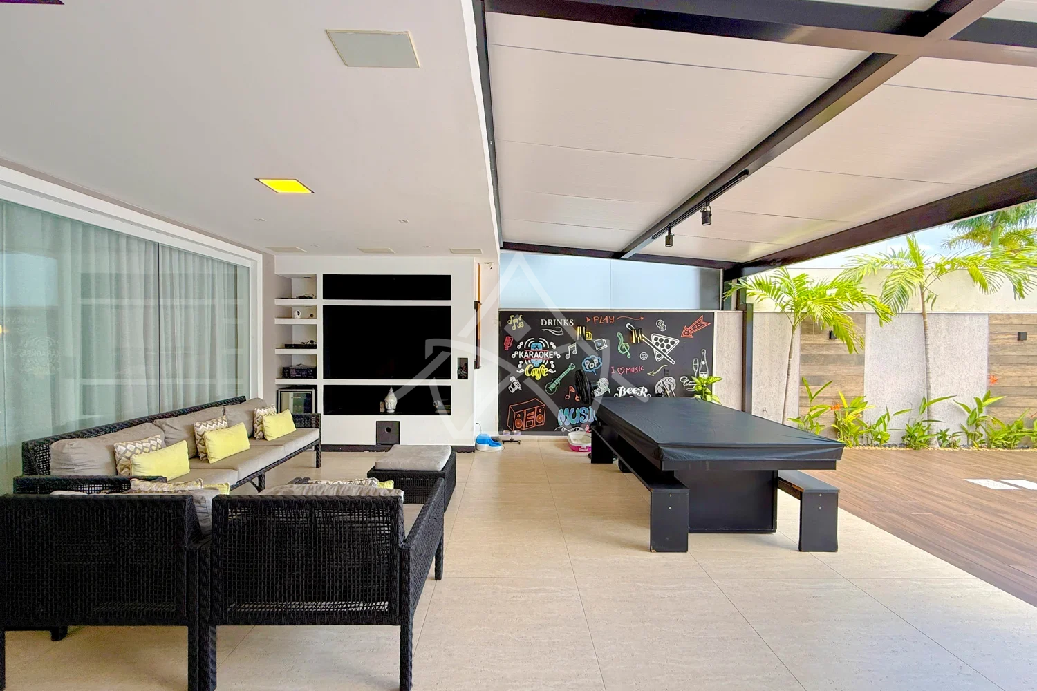 Triplex à Venda com 4 Quartos no Recreio RJ