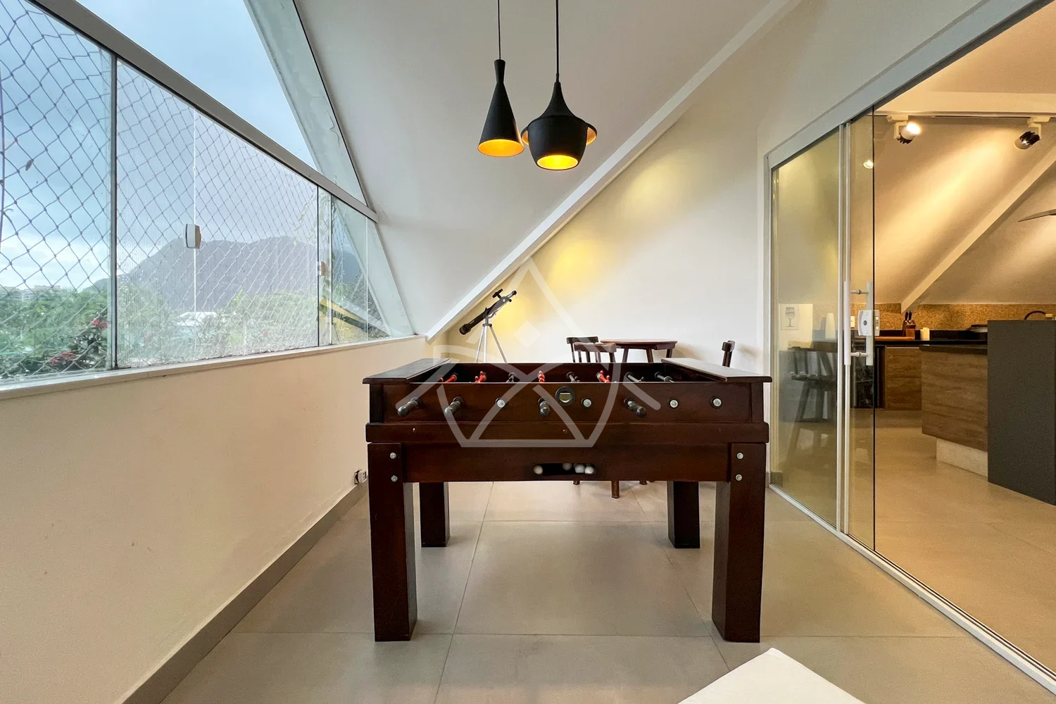Casa Triplex Moderna no Recreio dos Bandeirantes RJ