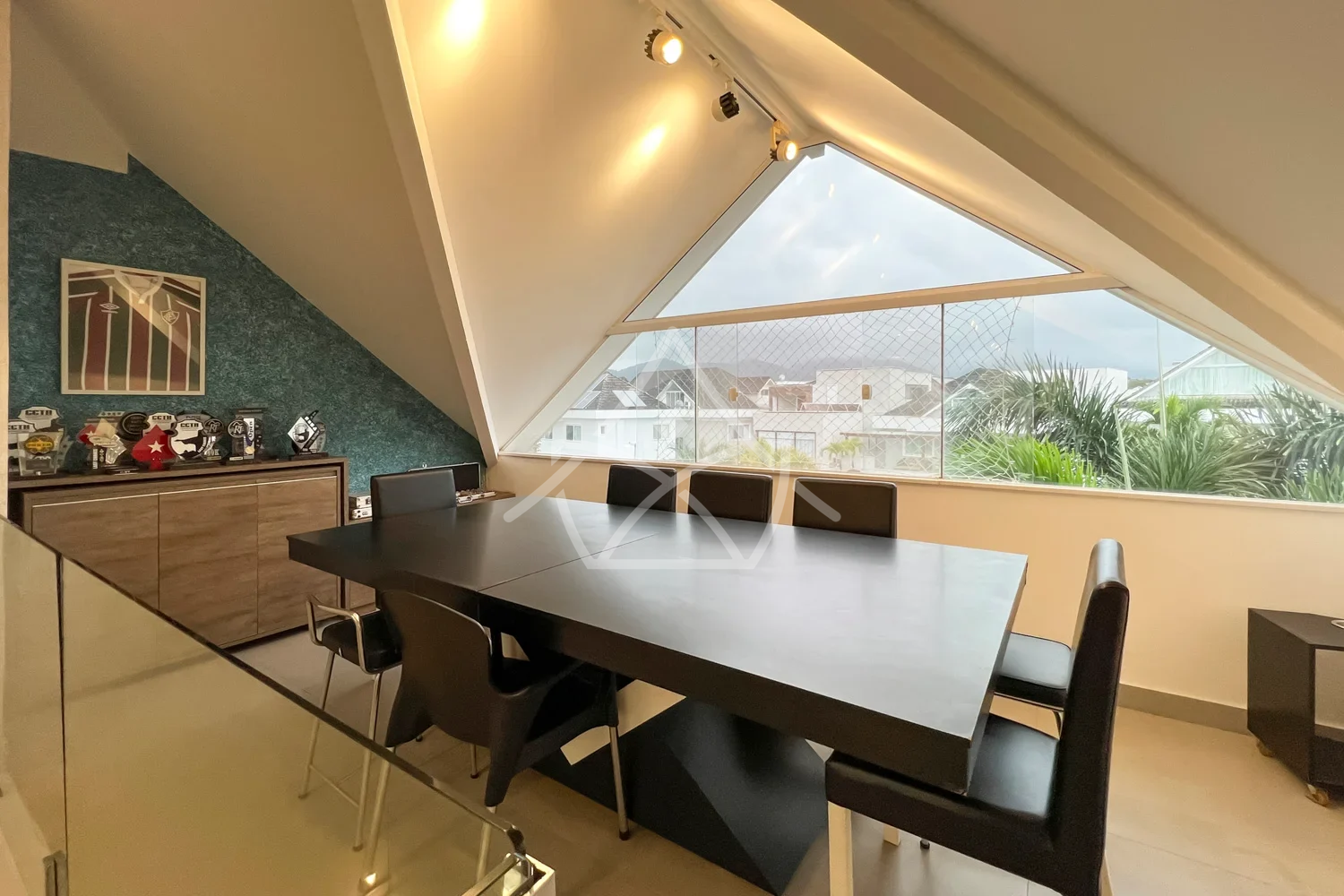 Casa Triplex Moderna no Recreio dos Bandeirantes RJ