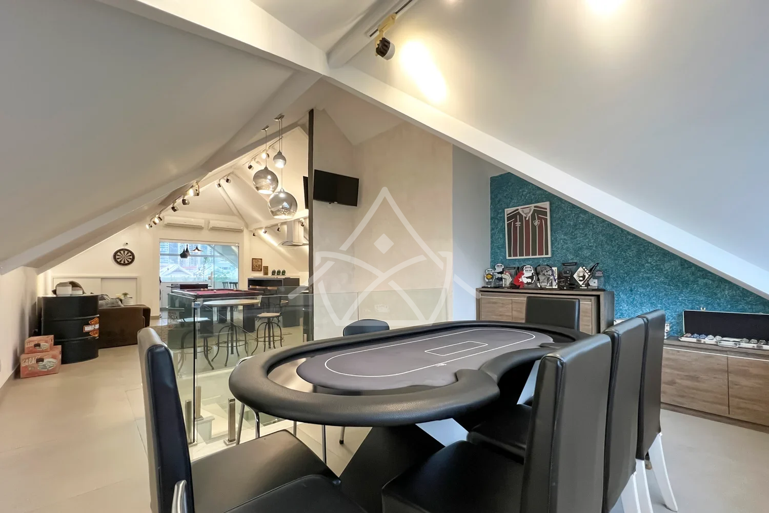 Casa Triplex Moderna no Recreio dos Bandeirantes RJ