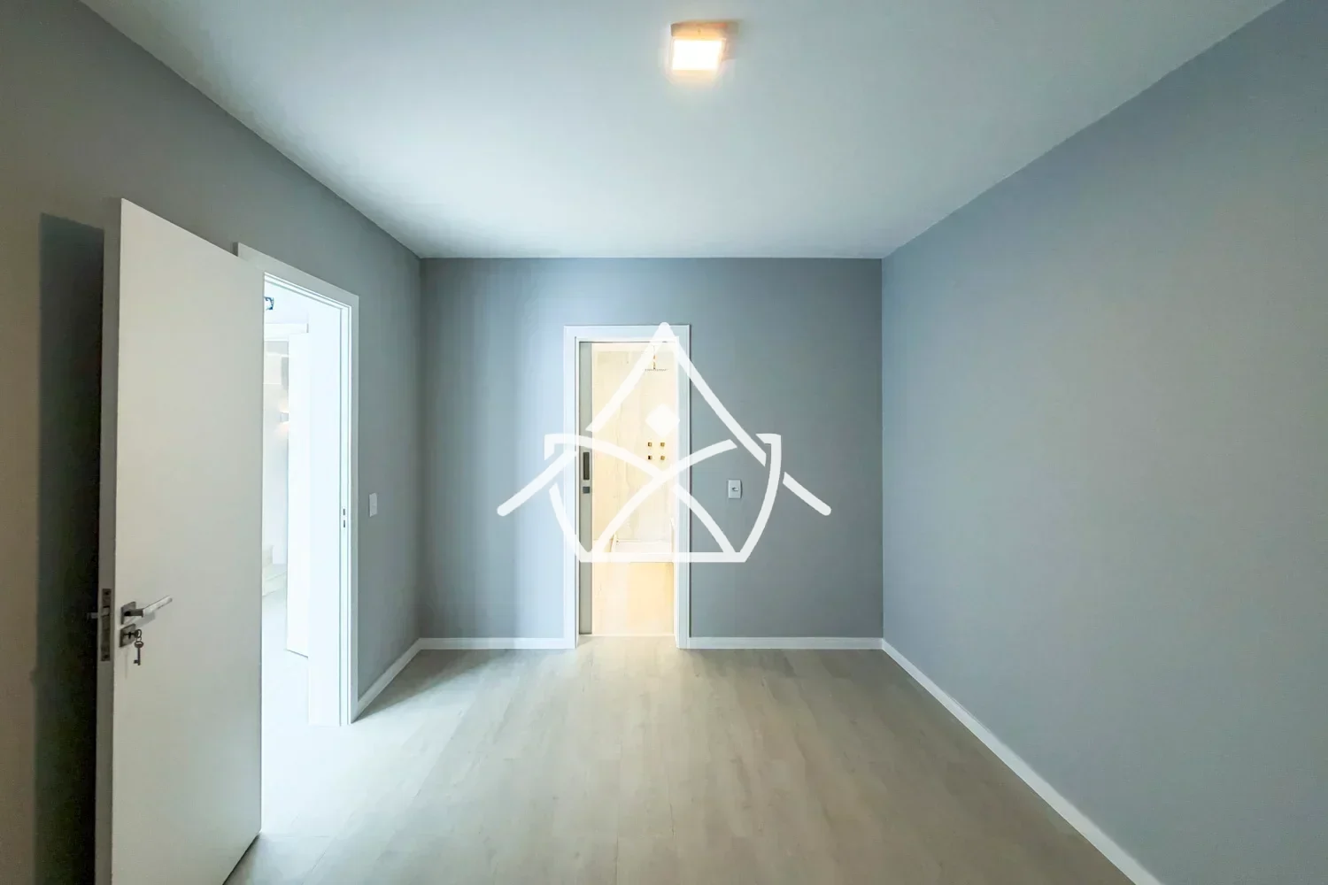 Triplex à Venda com 3 Suítes no Recreio RJ