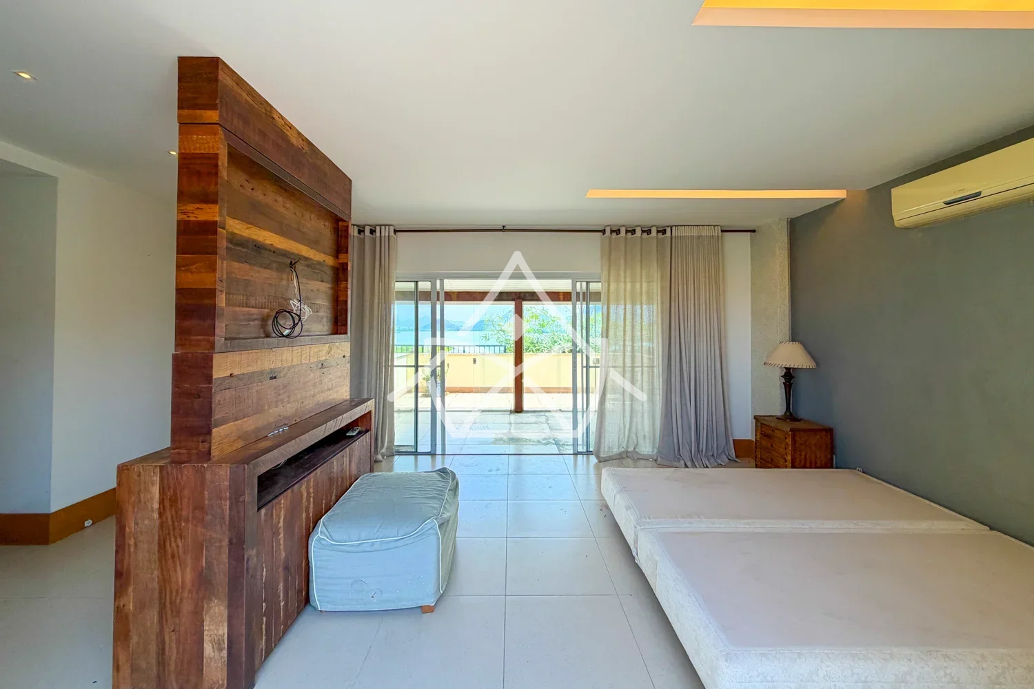 Cobertura Duplex com Suíte Master na Barra da Tijuca RJ