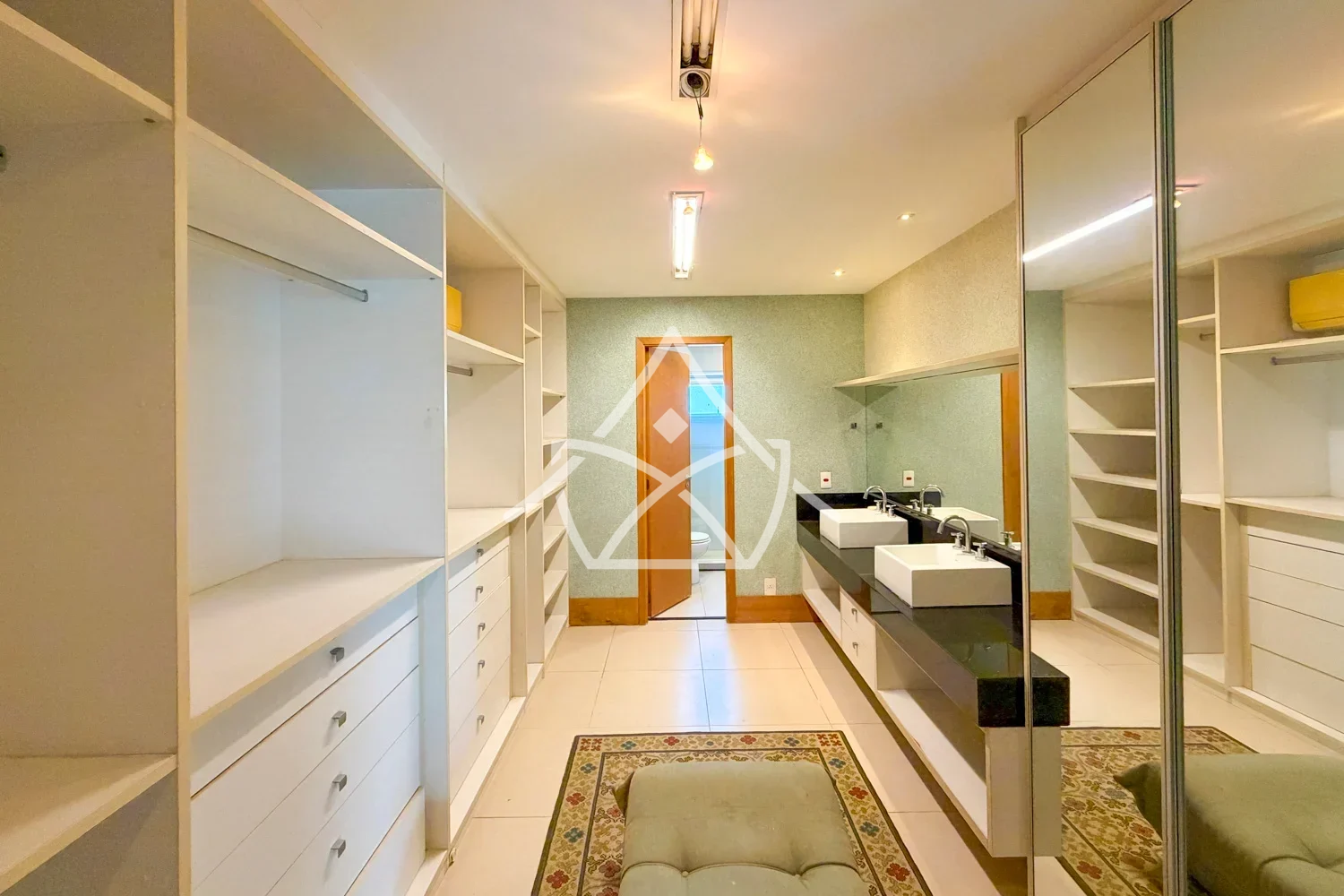 Cobertura Duplex com Suíte Master na Barra da Tijuca RJ