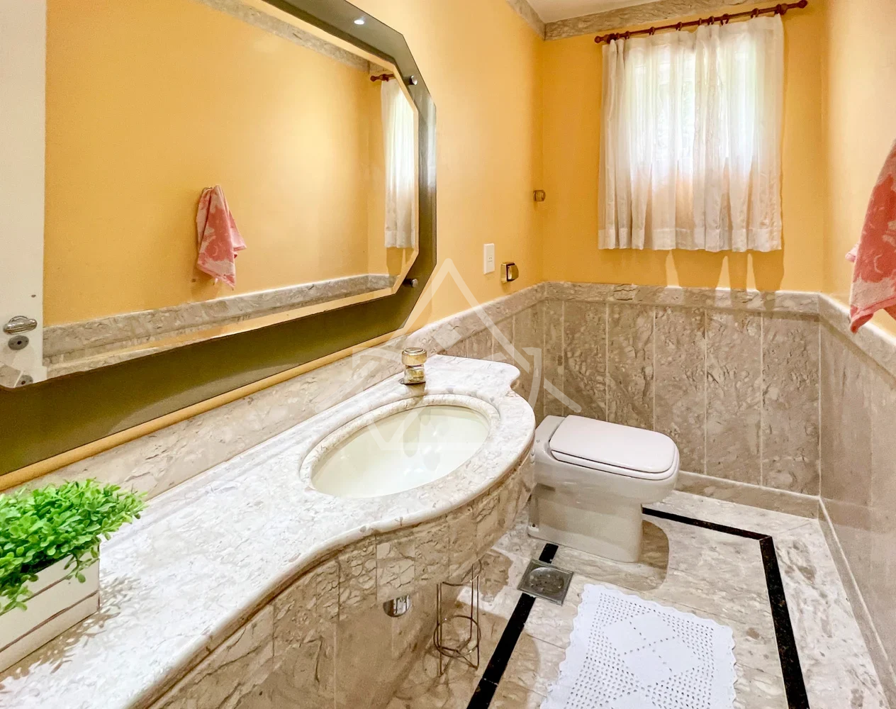 Residência com 4 Suítes na Barra da Tijuca RJ