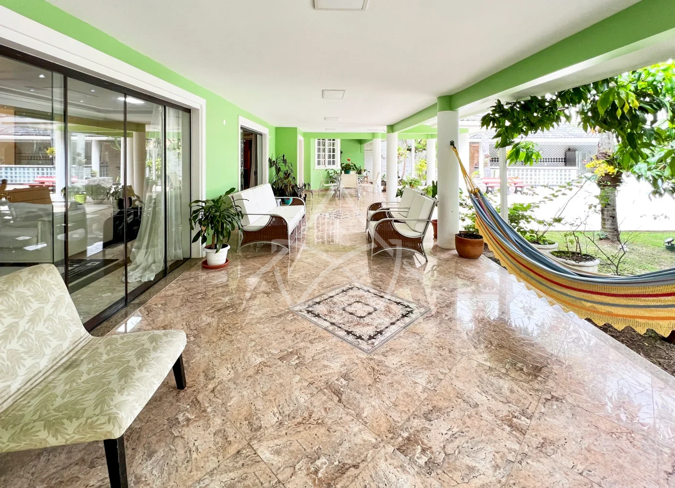 Residência com 4 Suítes na Barra da Tijuca RJ