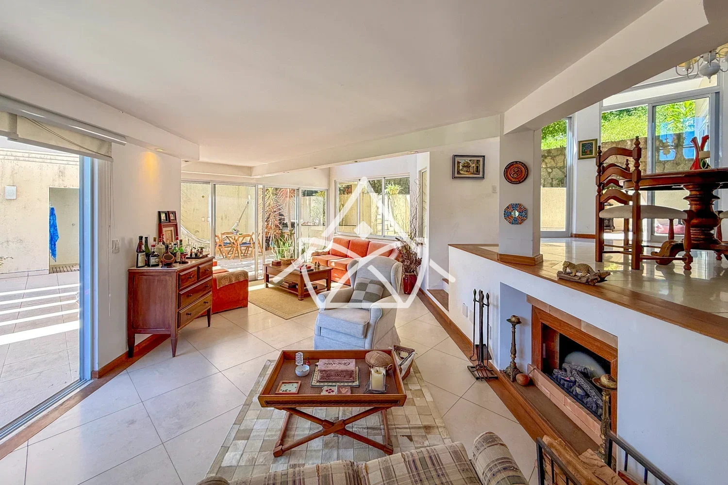 Triplex à Venda com 4 Suítes no Itanhangá
