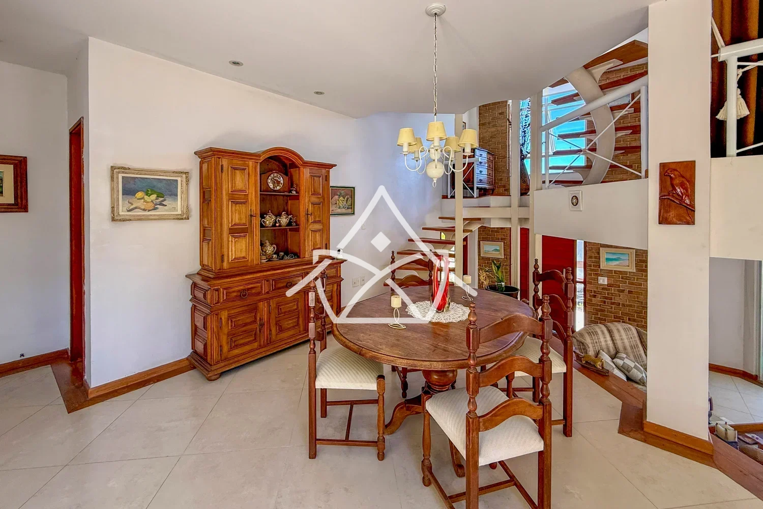 Triplex à Venda com 4 Suítes no Itanhangá