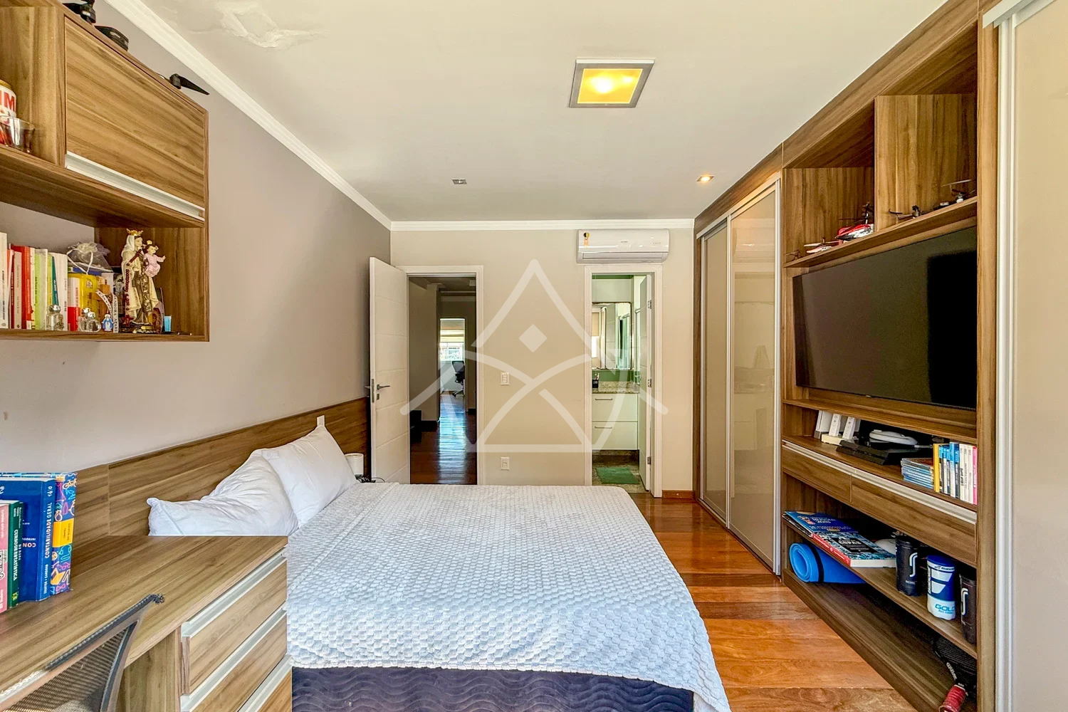 Triplex em Estilo Tradicional no Recreio dos Bandeirantes RJ