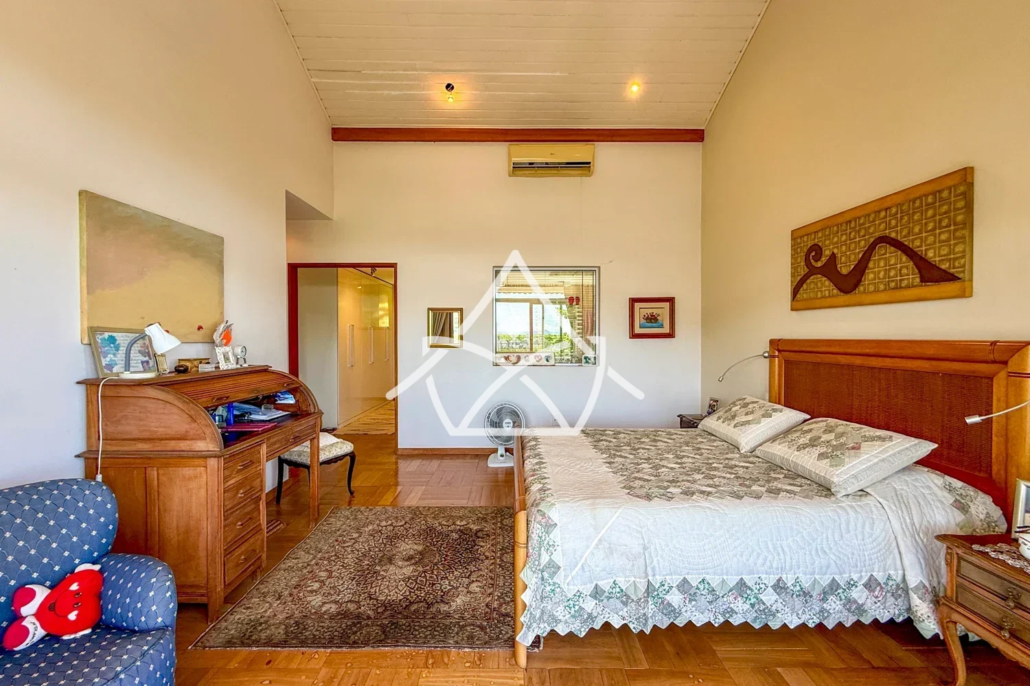 Triplex à Venda com 4 Suítes no Itanhangá