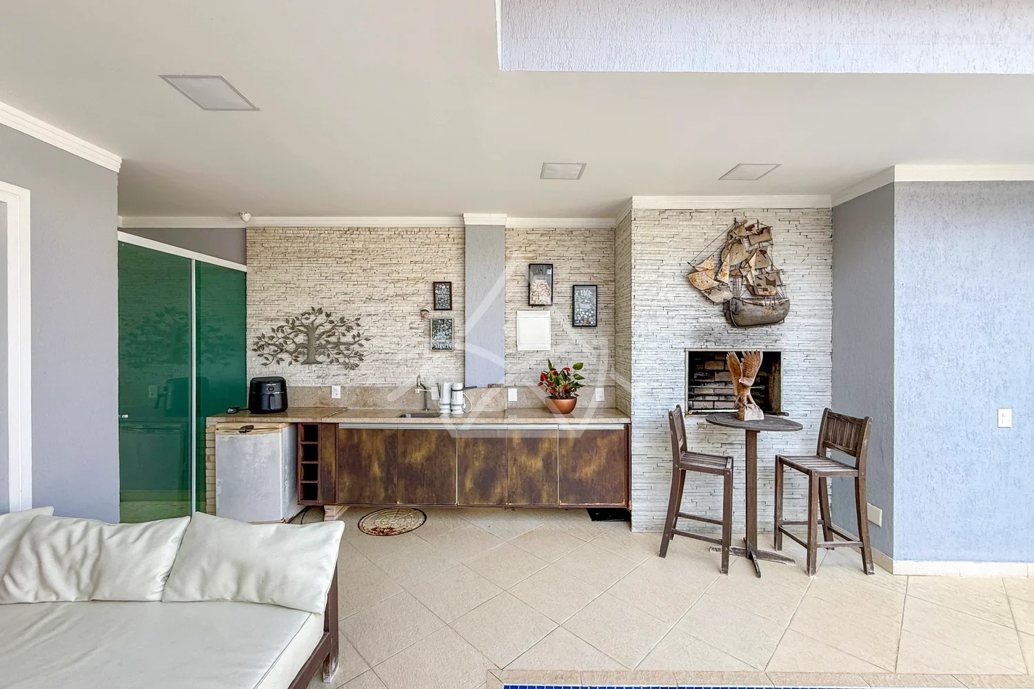 Triplex em Estilo Tradicional no Recreio dos Bandeirantes RJ