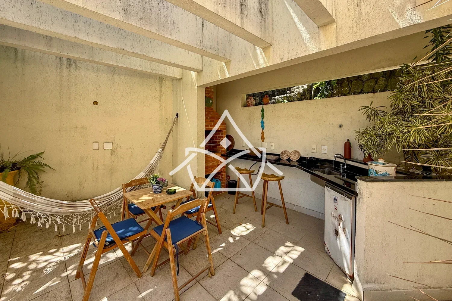 Triplex à Venda com 4 Suítes no Itanhangá