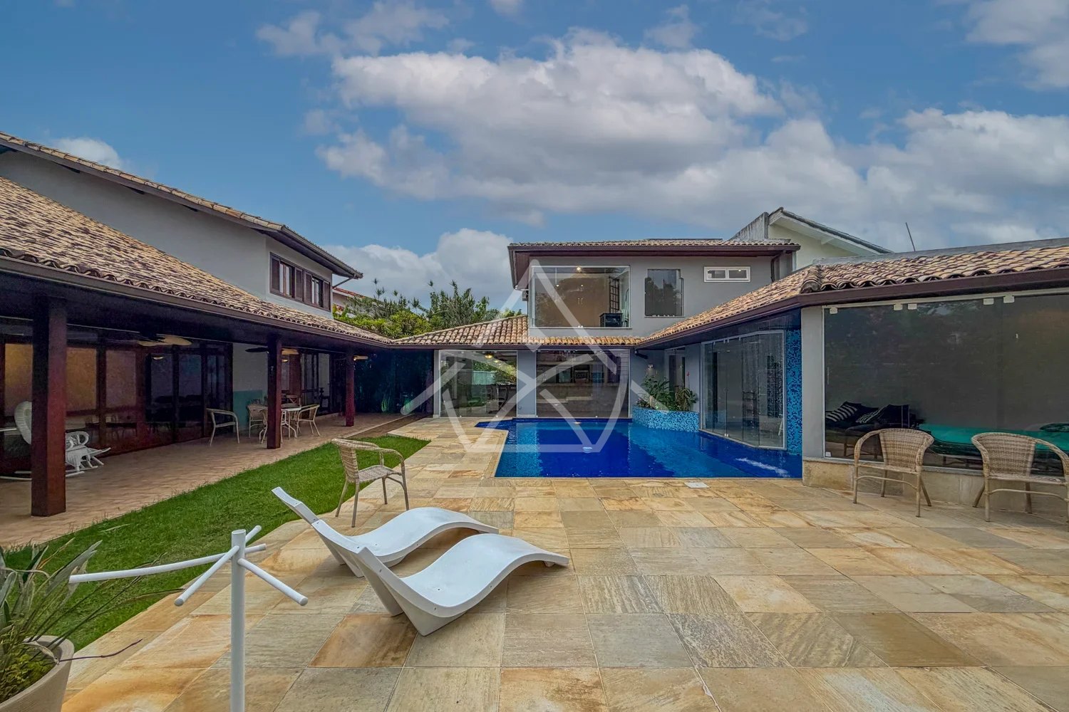 Duplex em Estilo Colonial na Barra da Tijuca RJ