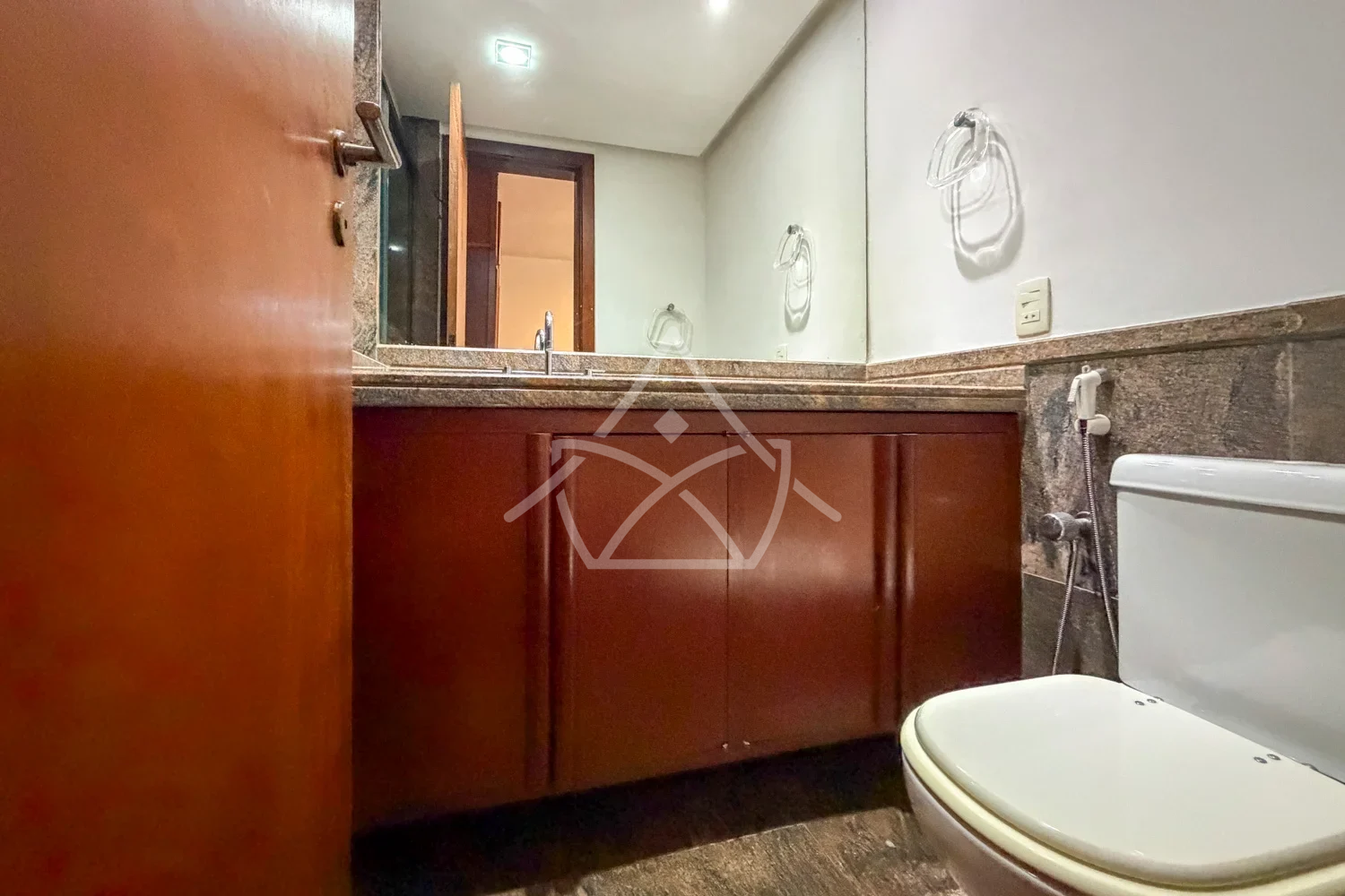 Duplex em Estilo Colonial na Barra da Tijuca RJ