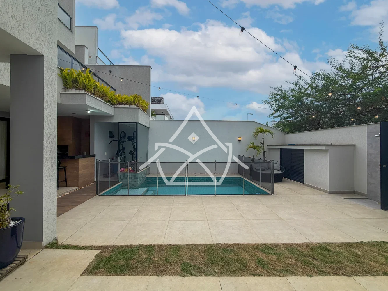 Triplex com 3 Suítes e Sótão Versáti no Recreio dos Bandeirantes