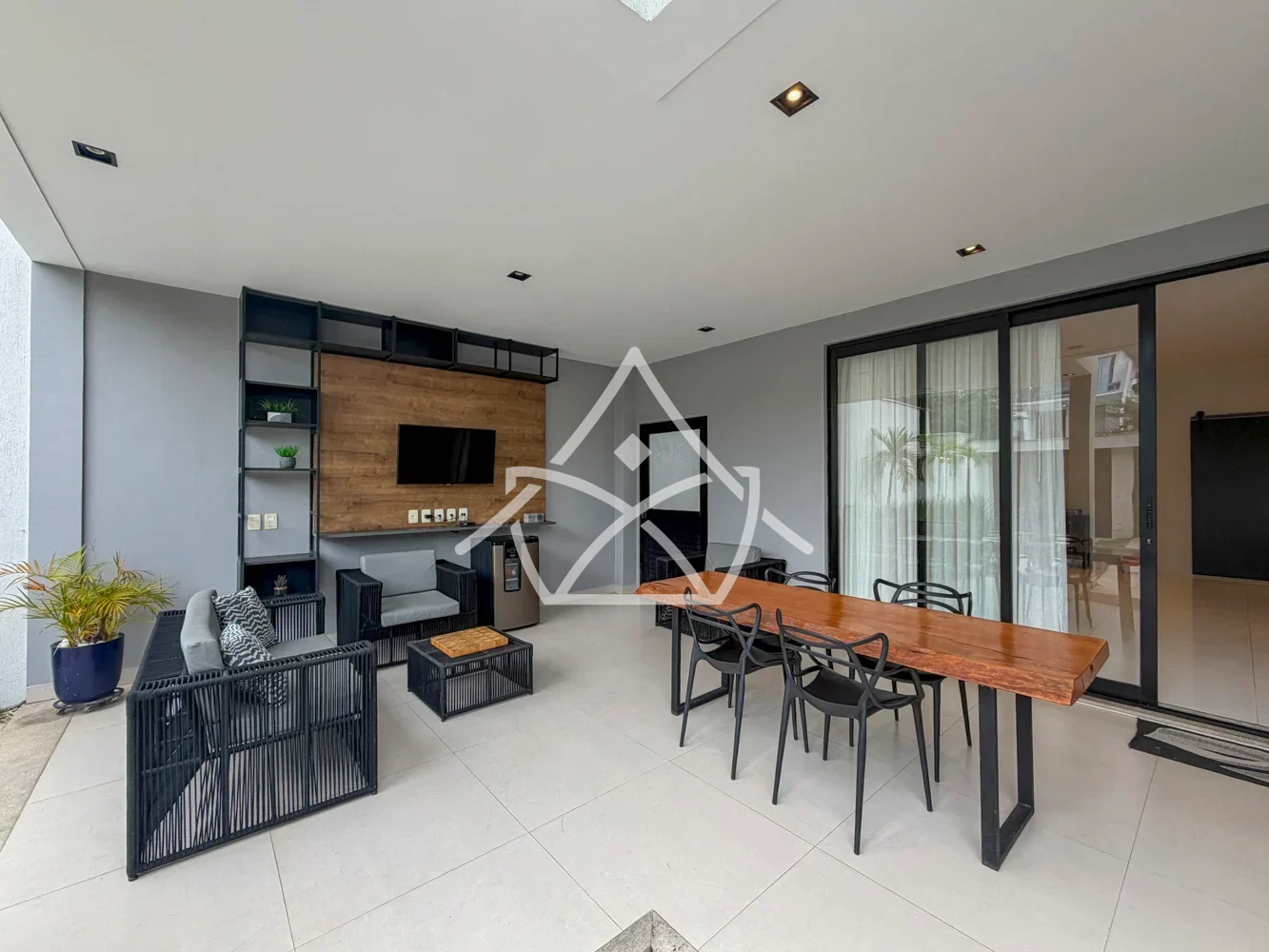 Triplex com 3 Suítes e Sótão Versáti no Recreio dos Bandeirantes