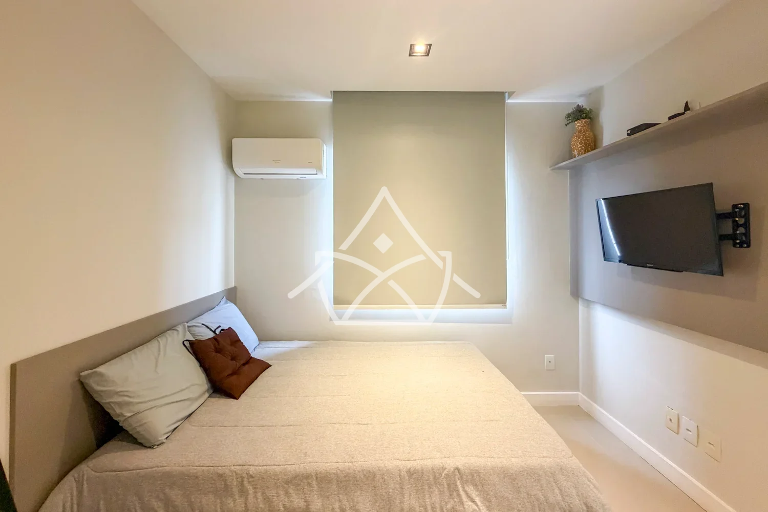 Triplex com 3 Suítes e Sótão Versáti no Recreio dos Bandeirantes