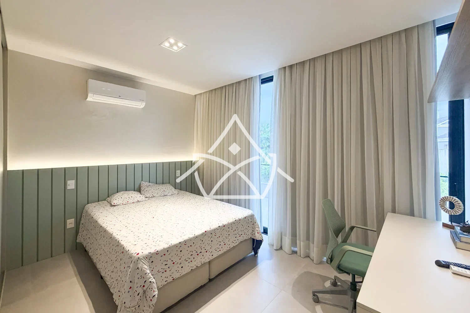 Casa Triplex no Recreio dos Bandeirantes RJ