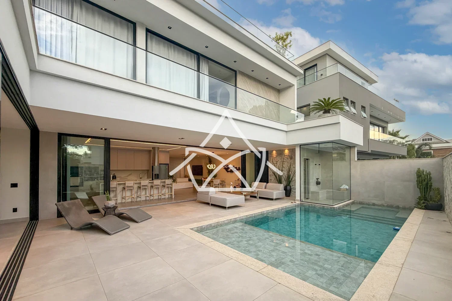 Casa Triplex no Recreio dos Bandeirantes RJ